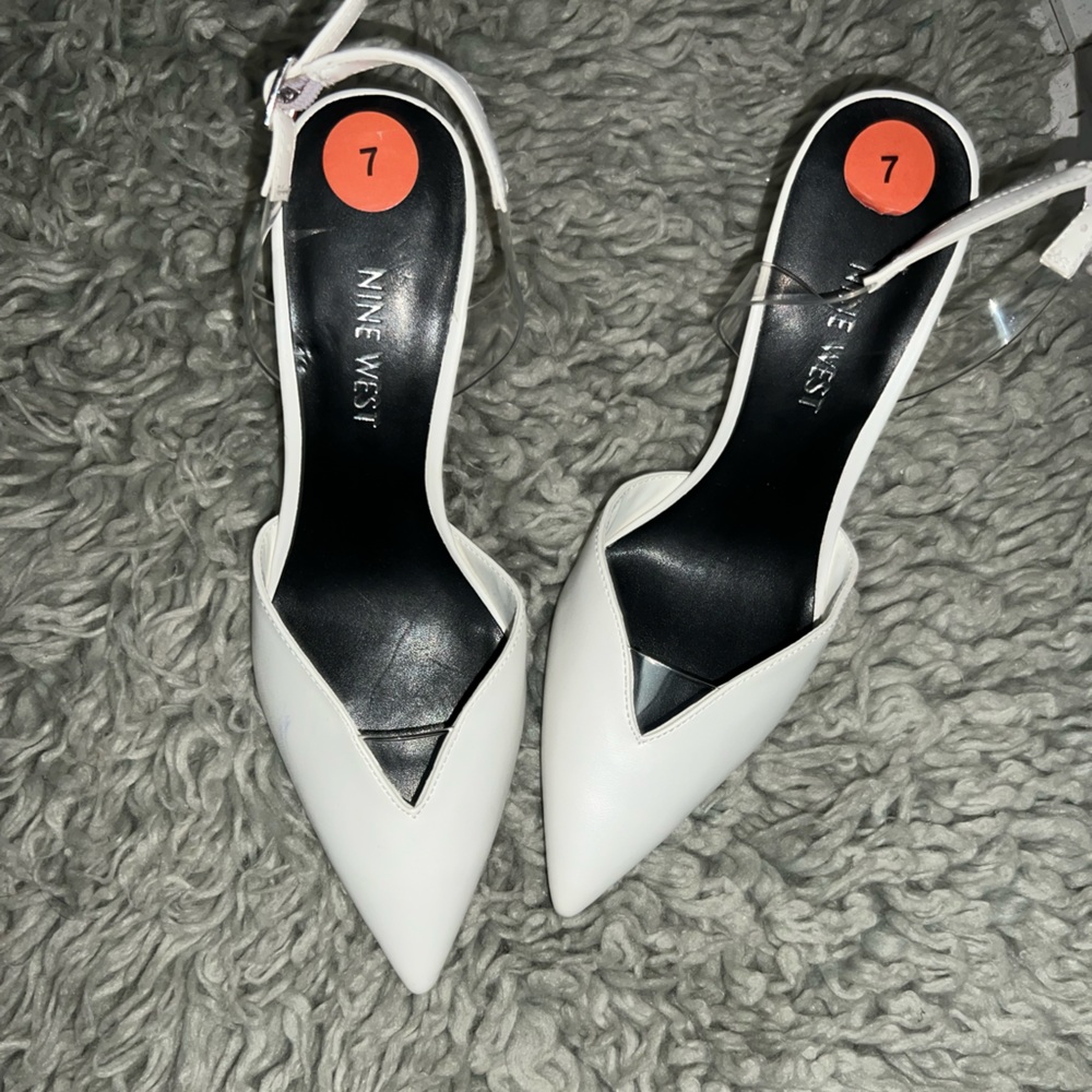 Nine West Kitten heels